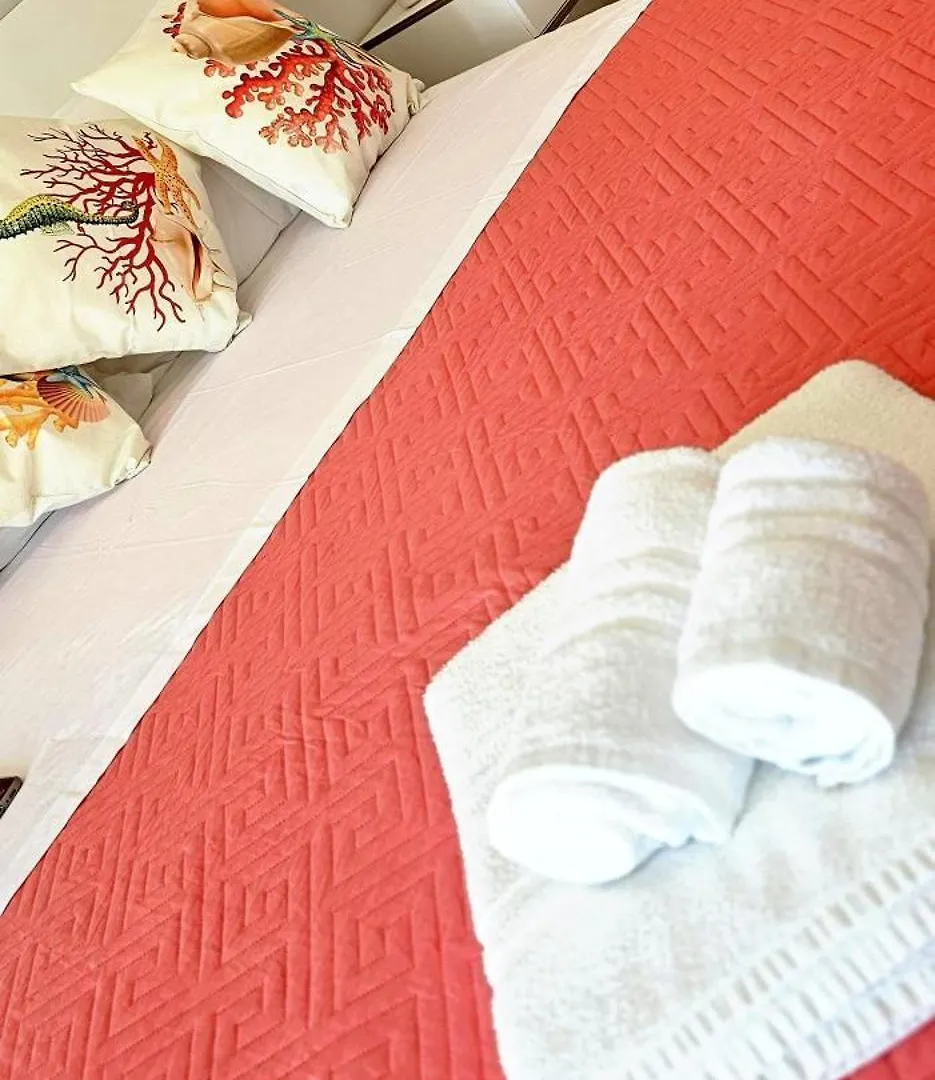 Guest house B&B A Due Passi Dal Sole Porto Empedocle Italy